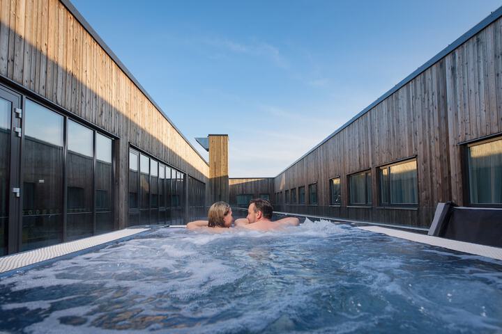 Spa 50 of 78