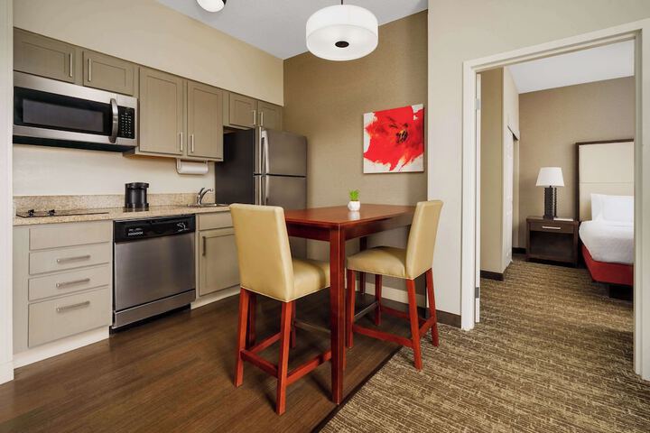 1 King Bed 1 Bedroom Suite (7 of 12)