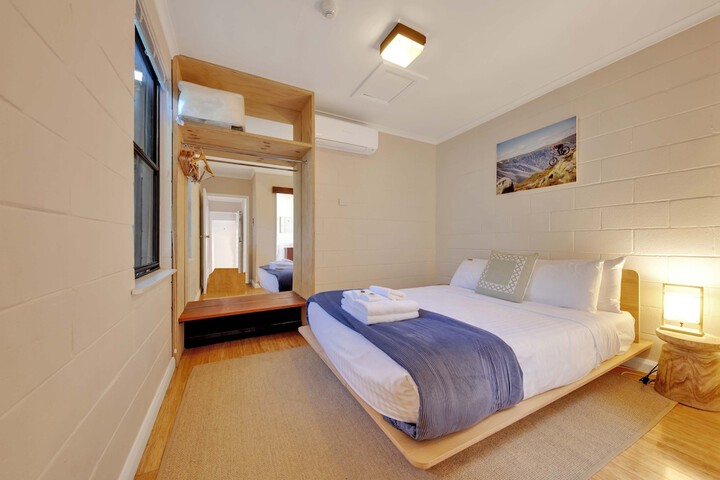 Room 14 of 46