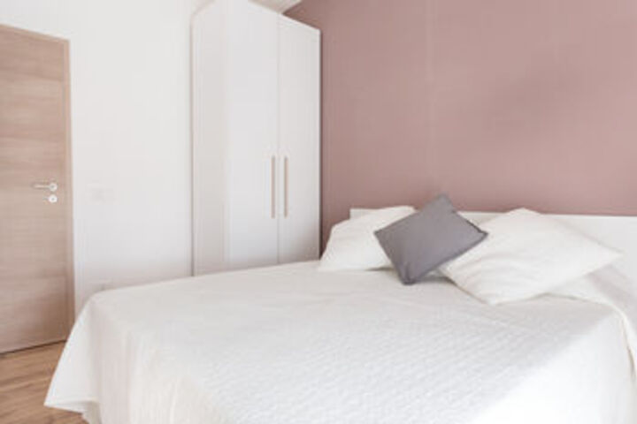 Room 103 of 260