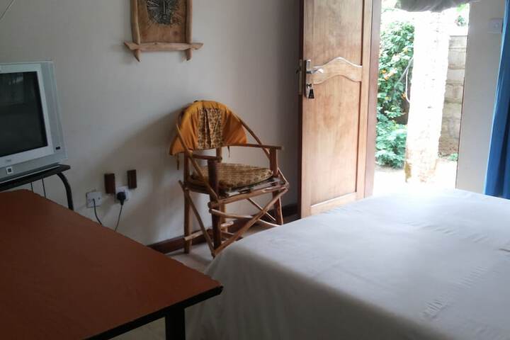 Room 25 of 115