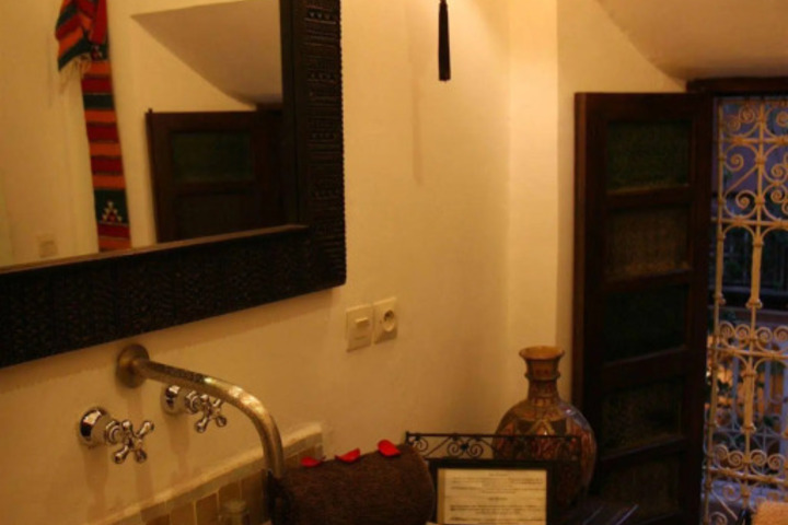 Photo 6