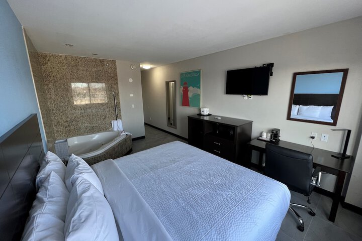 Room 13 of 27