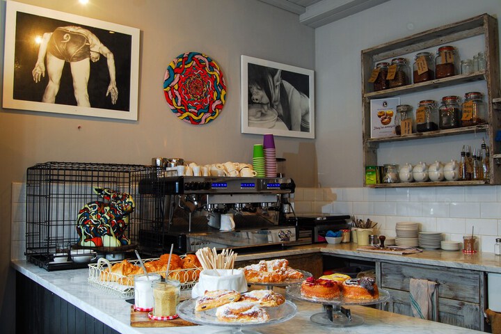 Coffee shop