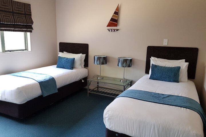 Room 13 of 42