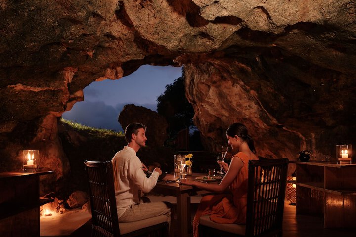 Dining 119 of 171