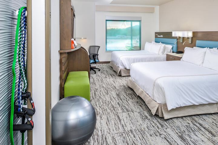 Room 16 of 79