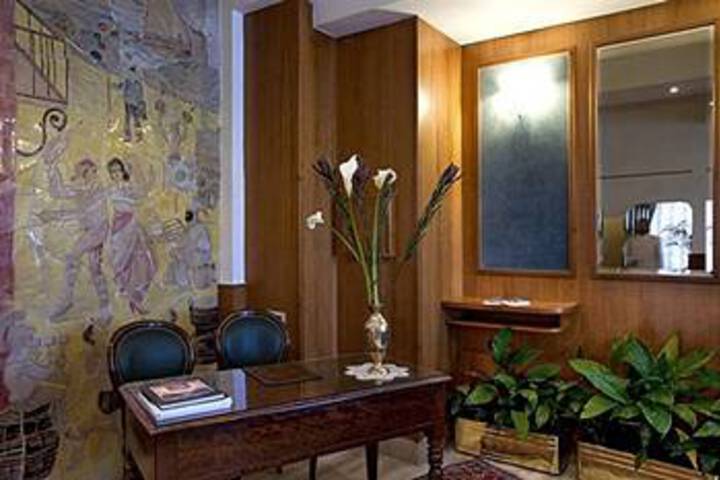 Hotel Interior 10 of 26