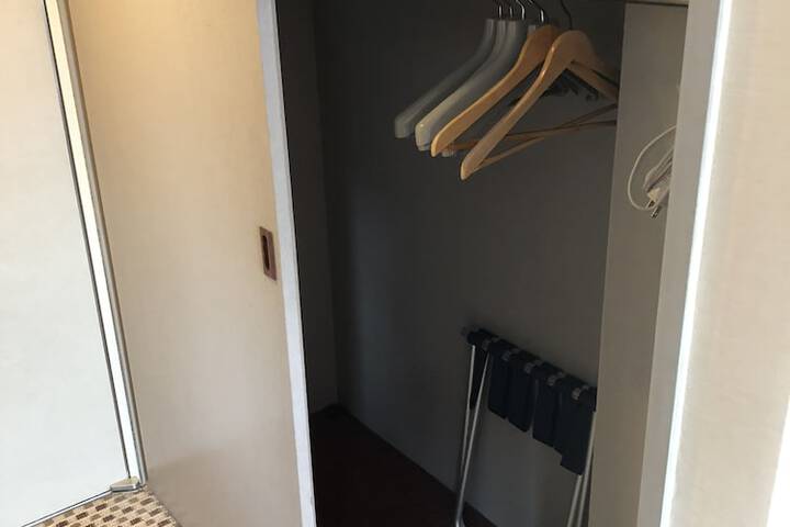 Room 8 of 44