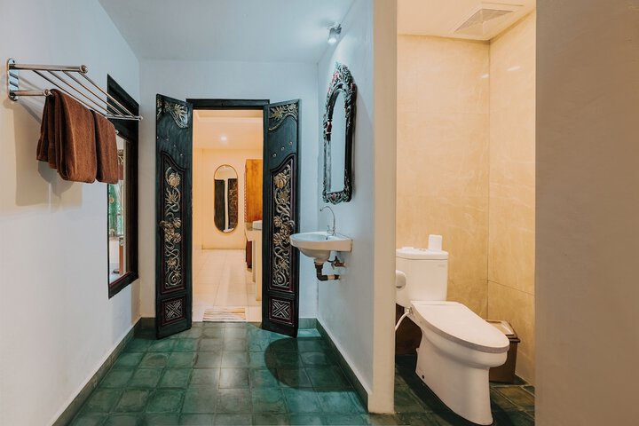 Room 40 of 79