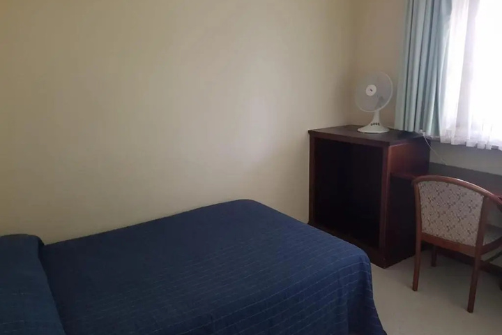 Room 4 of 14