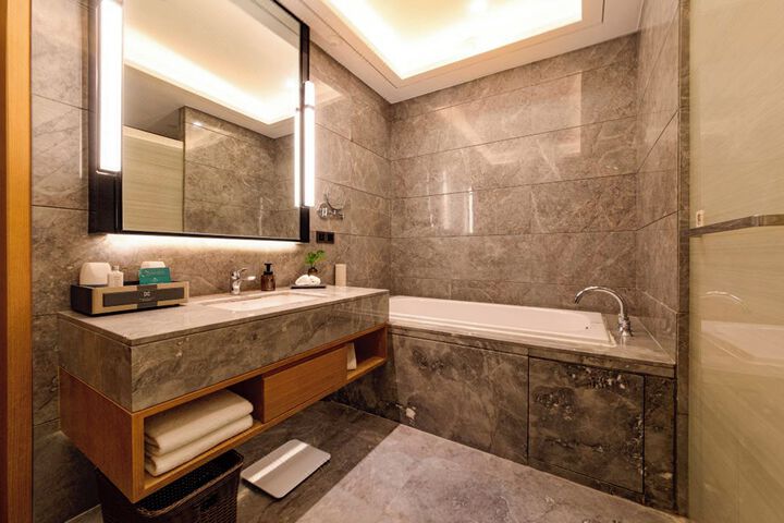 Hotel Interior 75 of 169