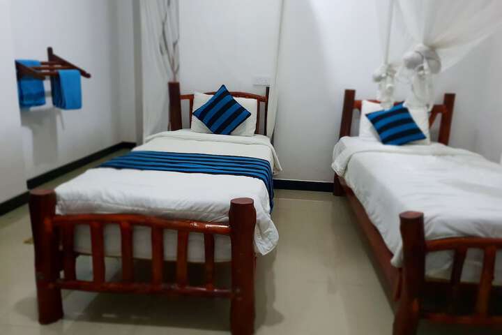 Room 34 of 43