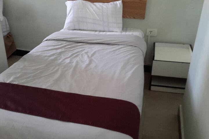 Room 7 of 30