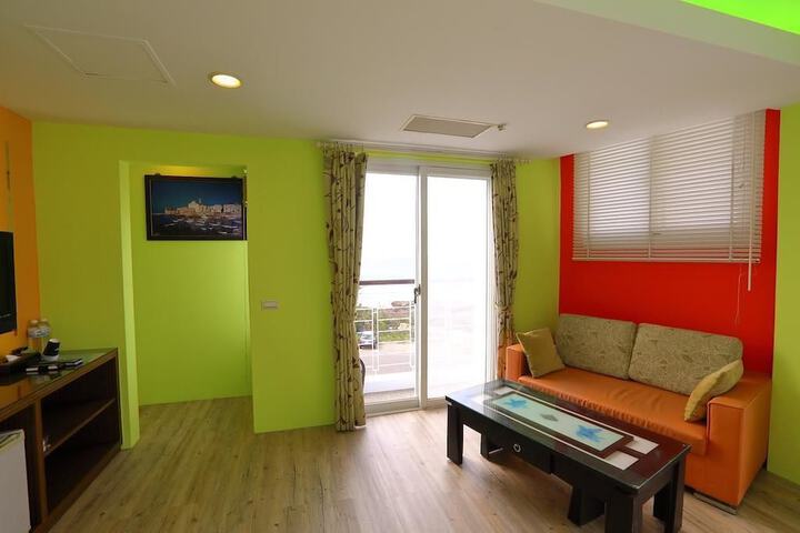 Room 25 of 67