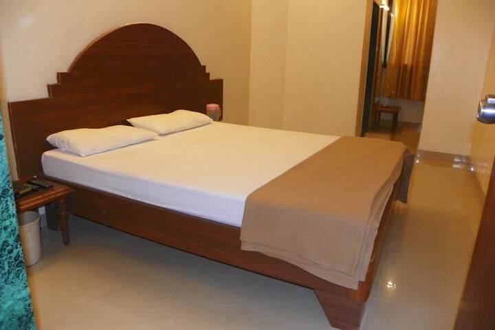 Room 18 of 44