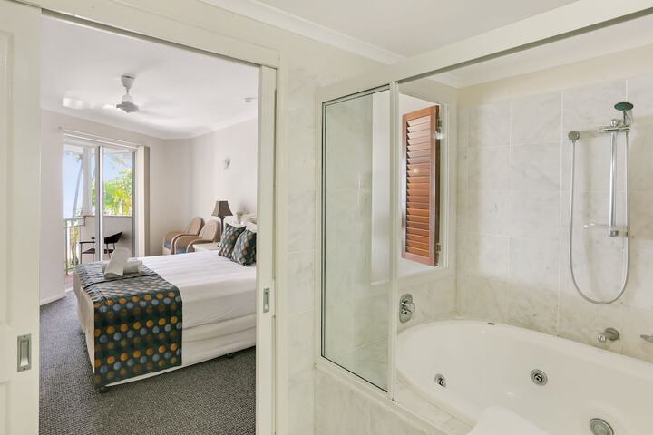 Room 5 of 29