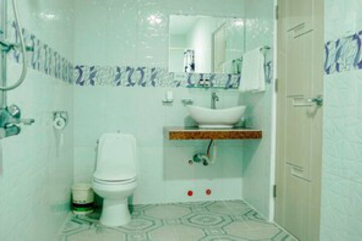Room 3 of 25