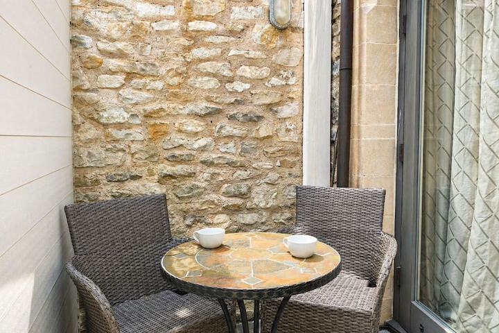 Terrace/Patio 64 of 124