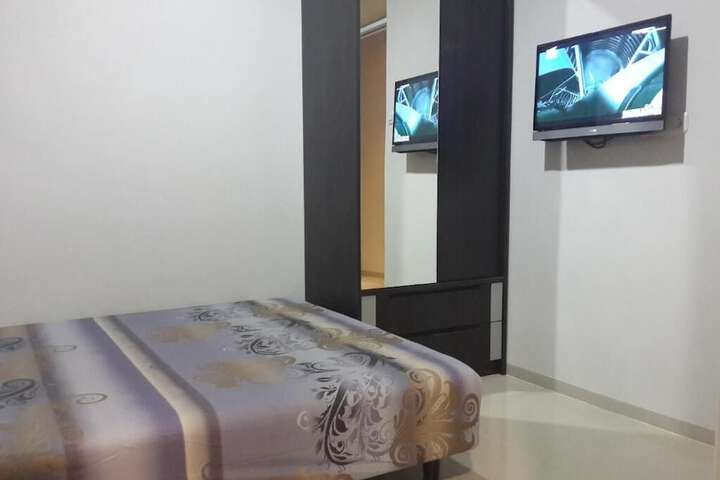 Room 13 of 39