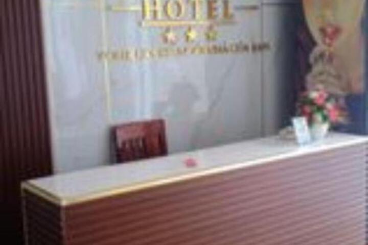 Nam Phong Hotel