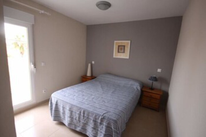 Room 10 of 22