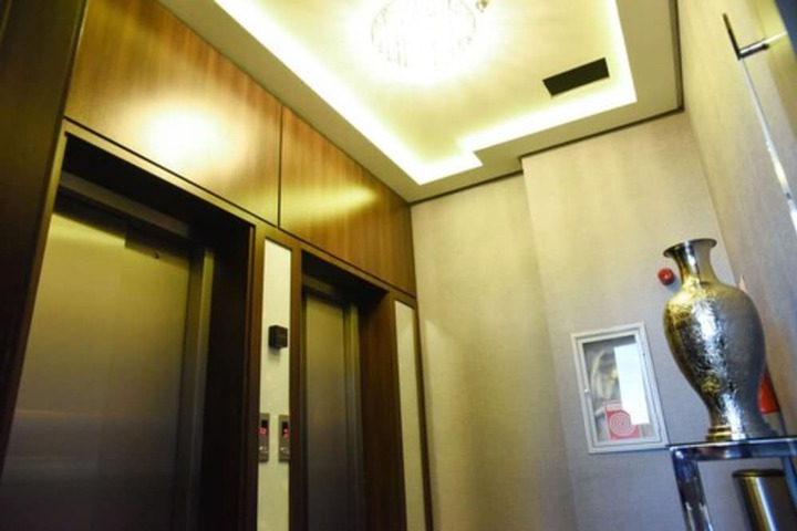 Hotel Interior 96 of 105