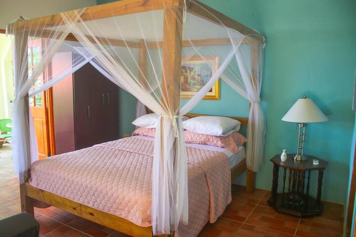 Room 5 of 46