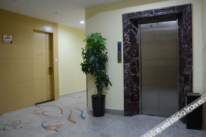 Hotel Interior 23 of 47