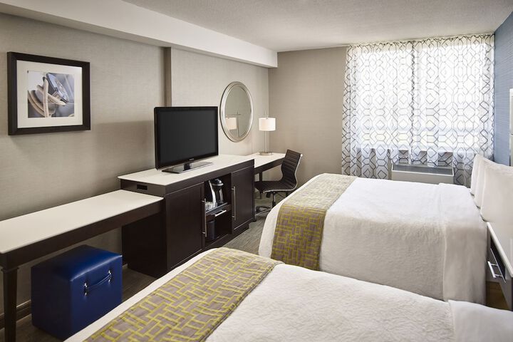 Standard 2 Queen Beds City View (9 of 9)