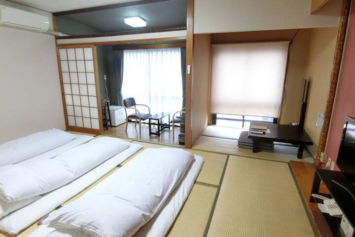 Room 10 of 49