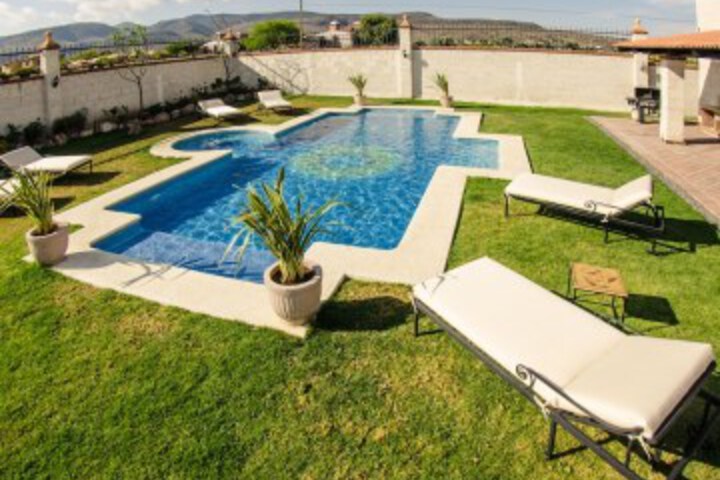 Hotel with Pool