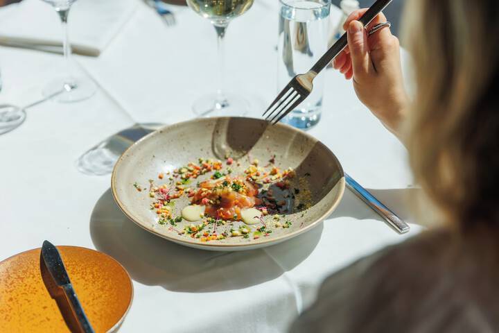 Dining 50 of 64