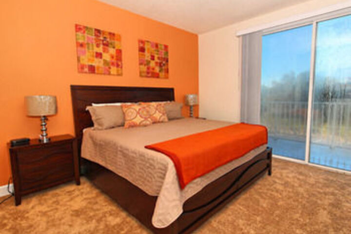Room 183 of 380