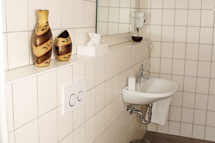 Clean Restrooms