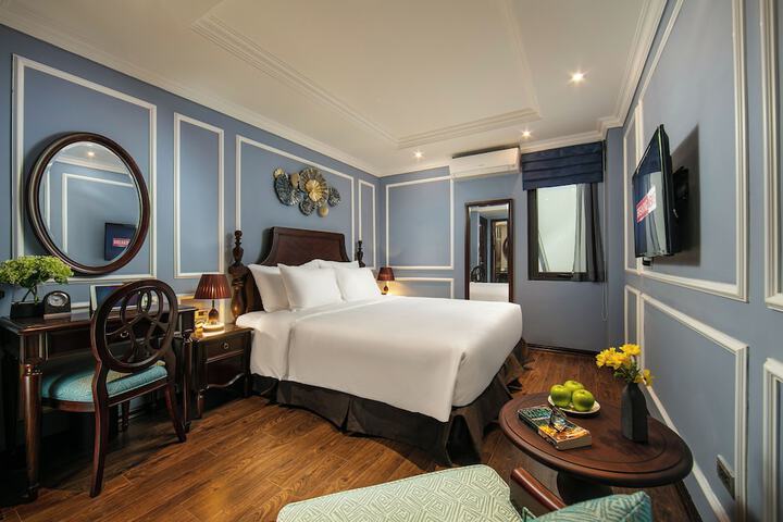 Room 6 of 35