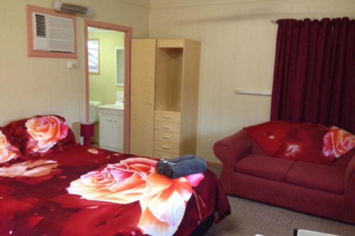 Room 108 of 228