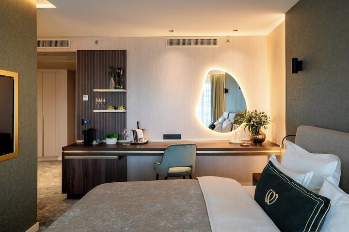 Room 18 of 58