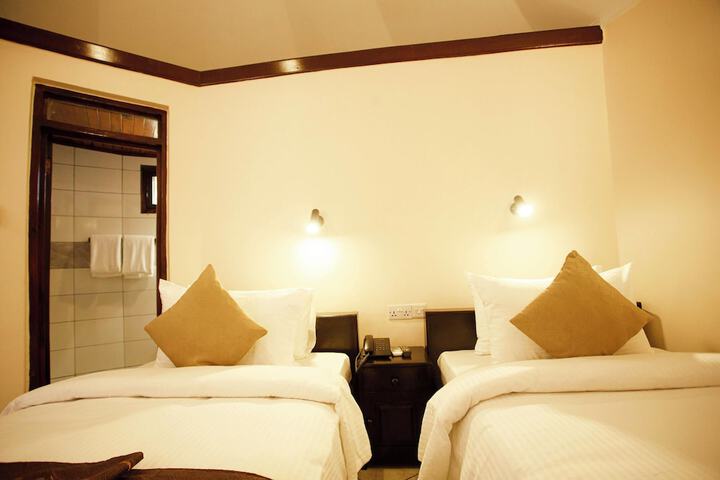 Room 8 of 39