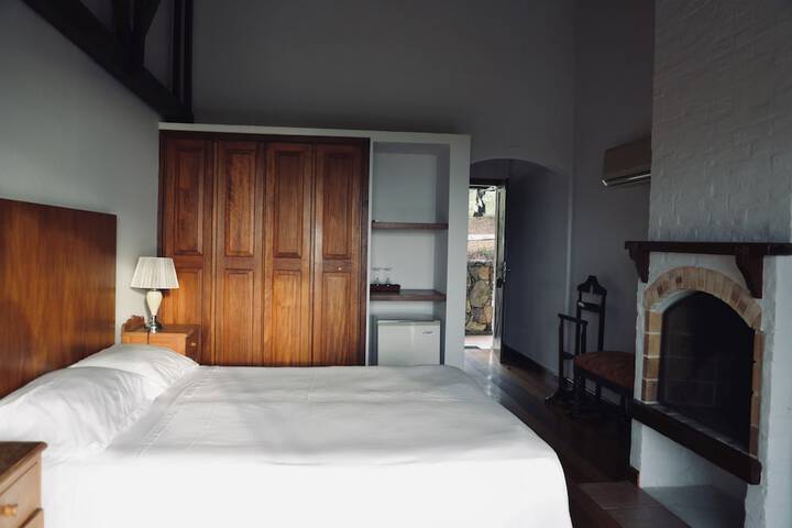 Room 8 of 41