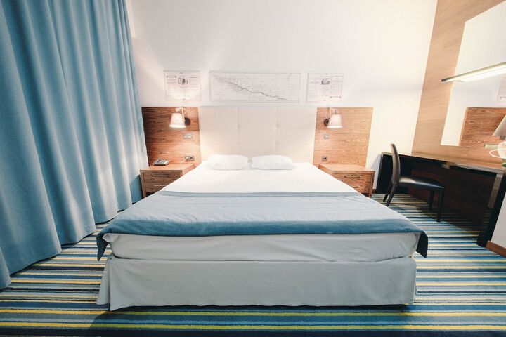 Room 14 of 75