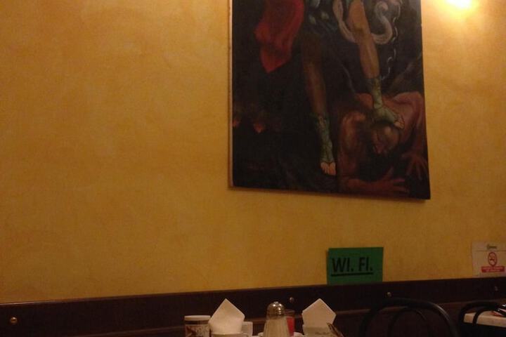 Dining 47 of 49