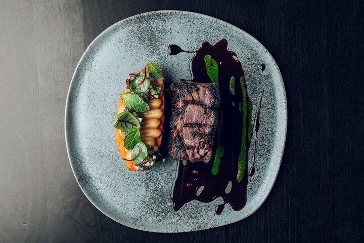 Dining 236 of 313