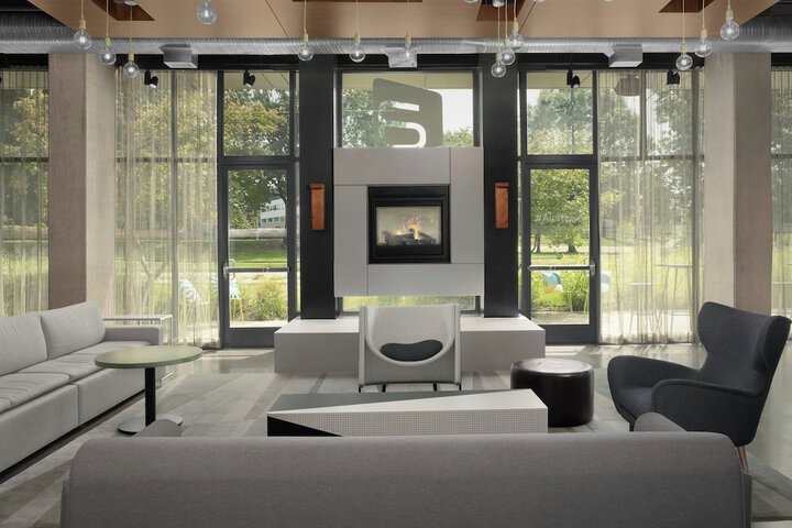 Hotel Interior 4 of 62