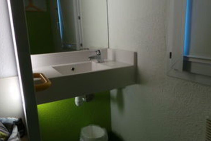 Room 2 of 24