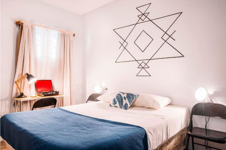 Room 16 of 64