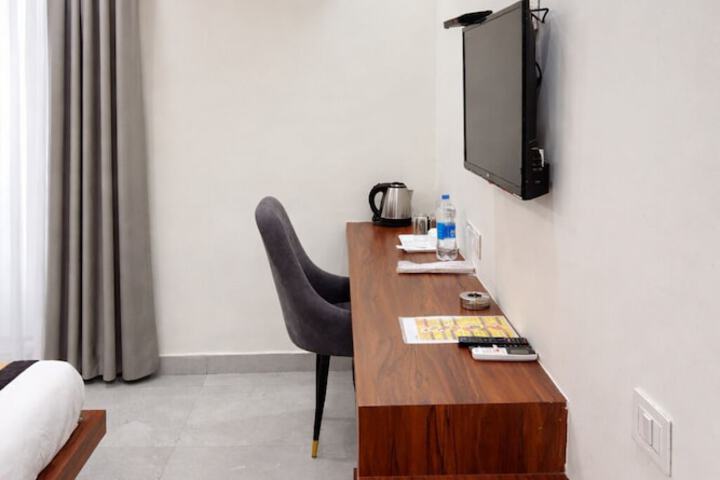 Room 16 of 31