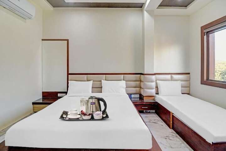 Room 3 of 5