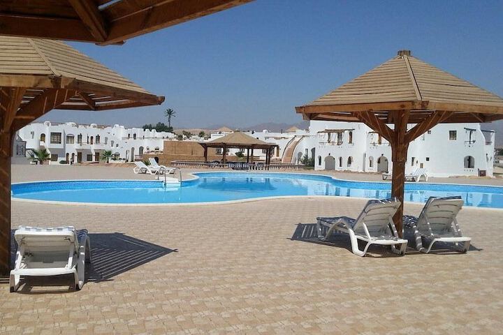 Pool 9 of 53