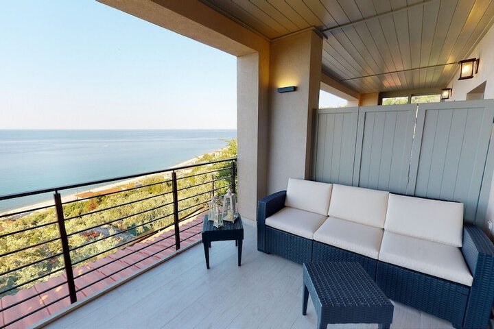 Terrace/Patio 51 of 99